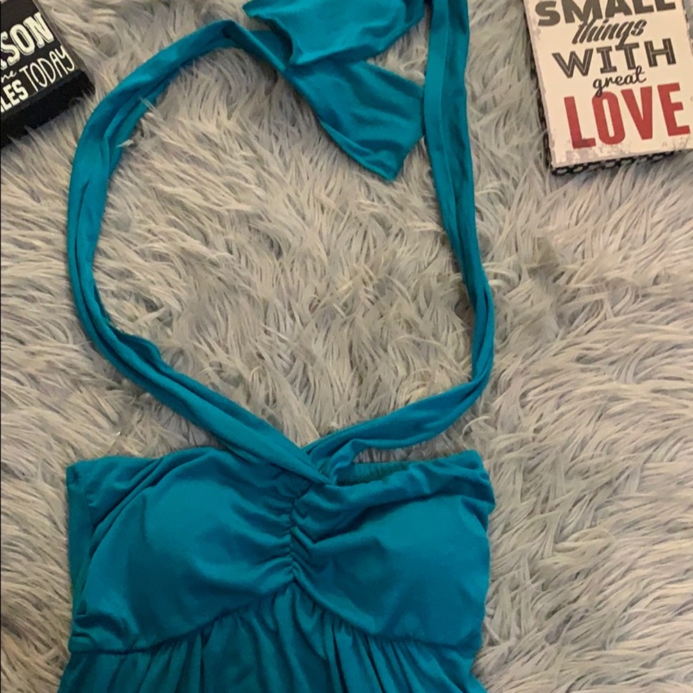 Dress - Picture 5 of 6